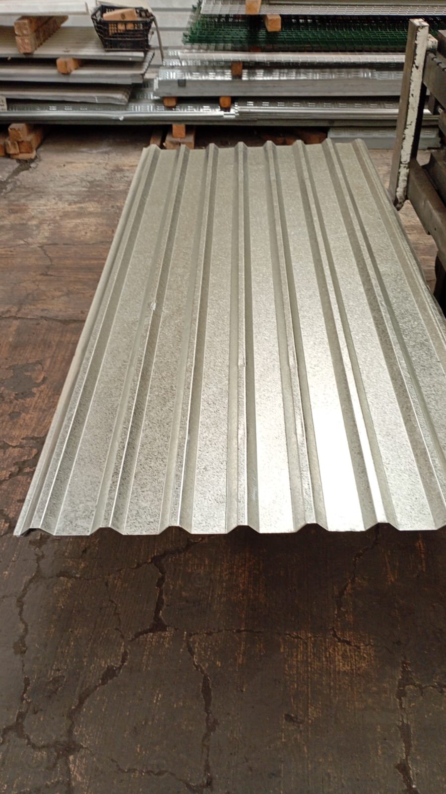 Lámina Acanalada R-101 Galvanizada Calibre 28 a 2.44 mts. - Image 2