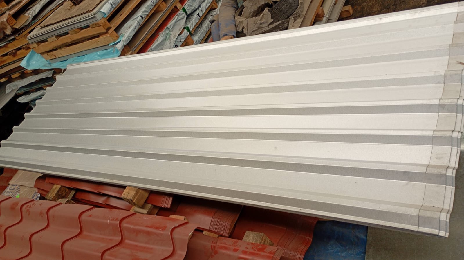 Lámina Acanalada R-101 Zinc Alum Calibre 26 a 3.05 mts - Image 2